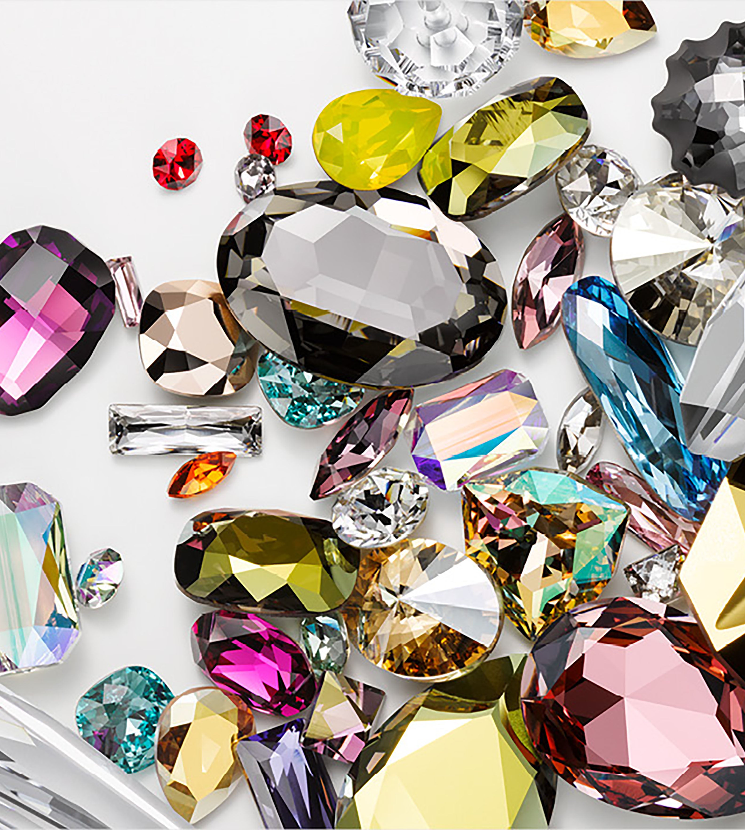 Crystal Lable Sparkle & Spirit: Customizing with Crystals – Label Inc.