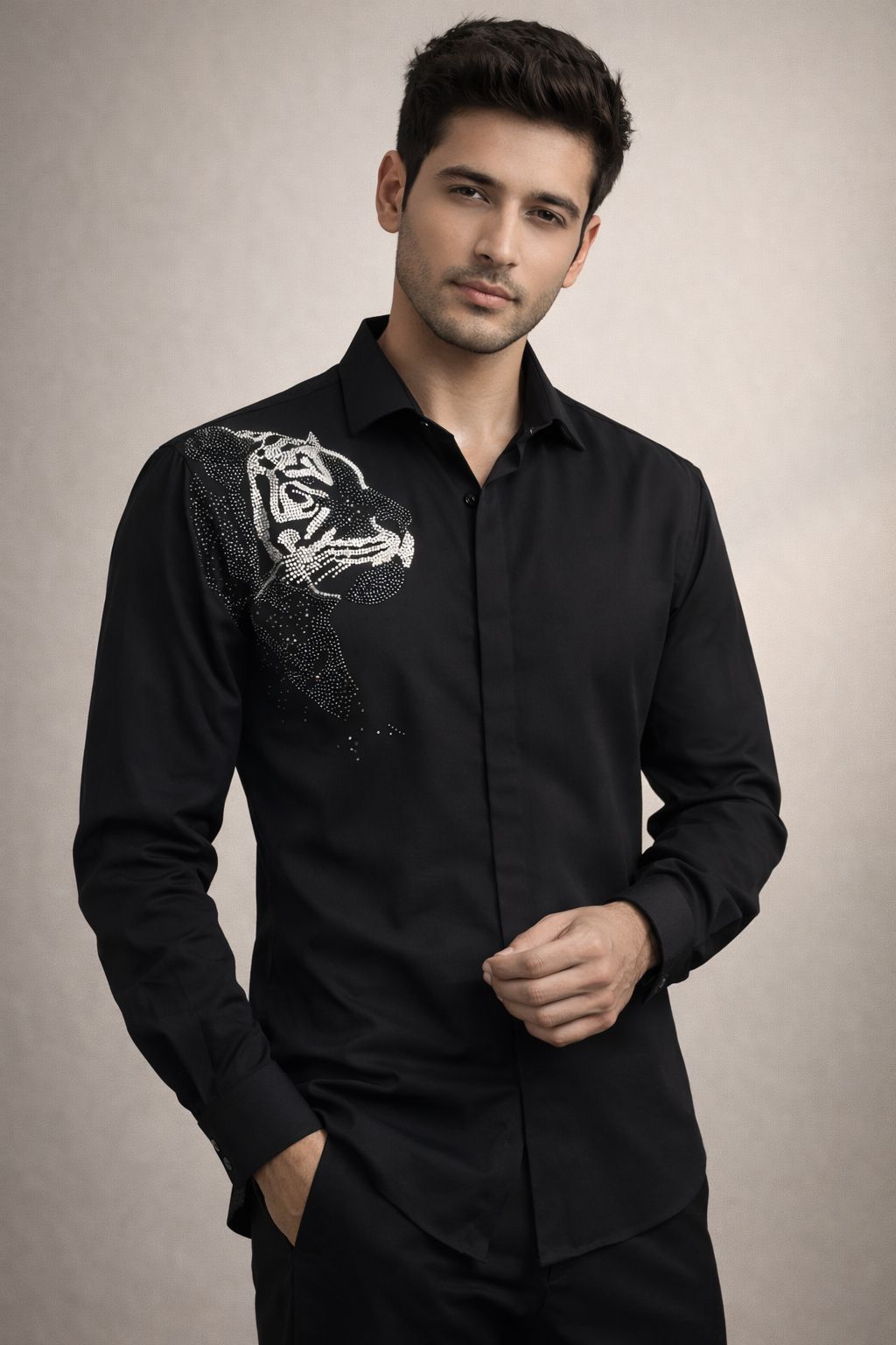 WHITE TIGER PARTY SHIRT
