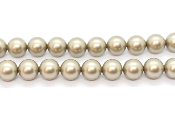 Austrian Pearl Platinum (6MM)